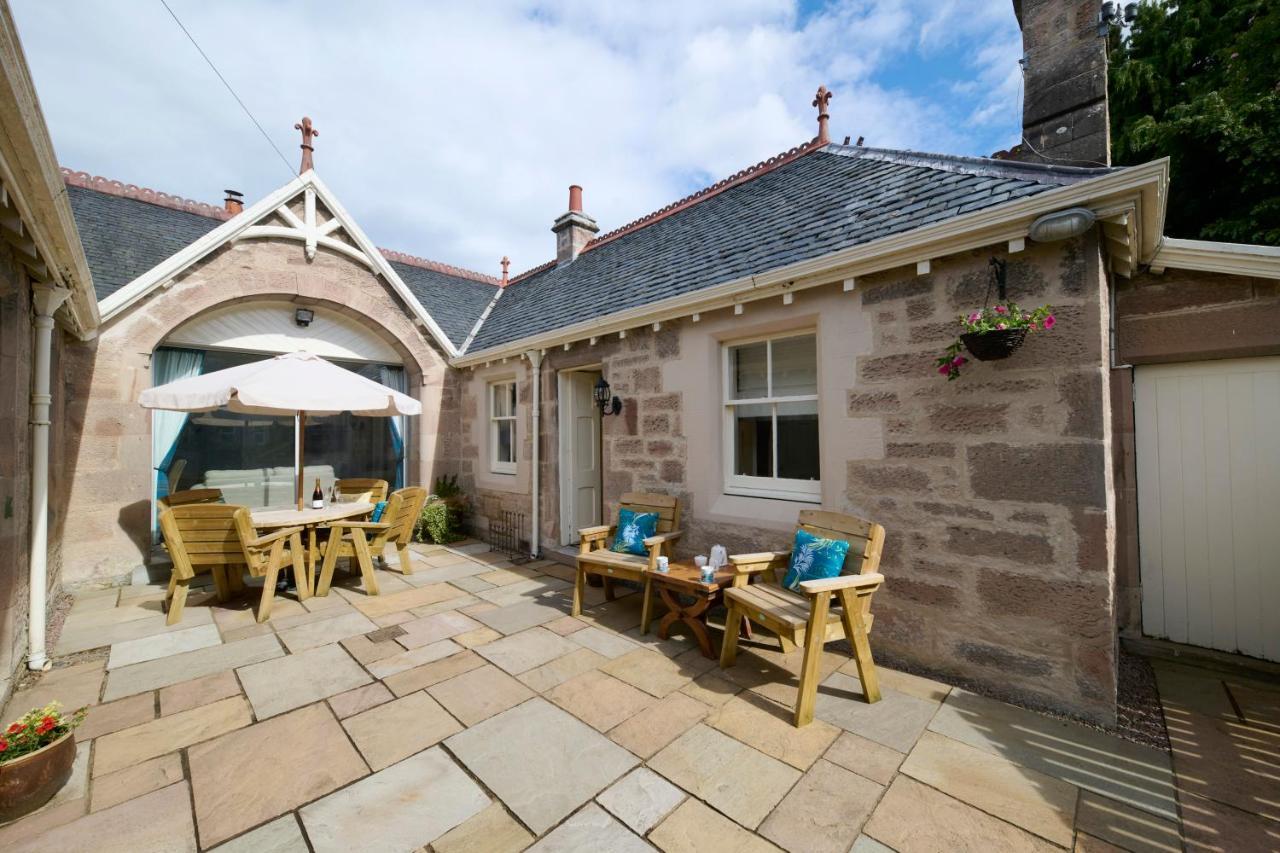 Monkland Cottage Нэрн Экстерьер фото
